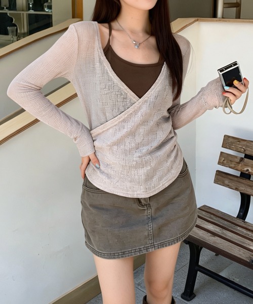 FLINEA(フリネア)の「キャミソール&VネッククロスTシャツセットアップ(セットアップ・レディース・ベージュ・FREE)」の6枚目の写真