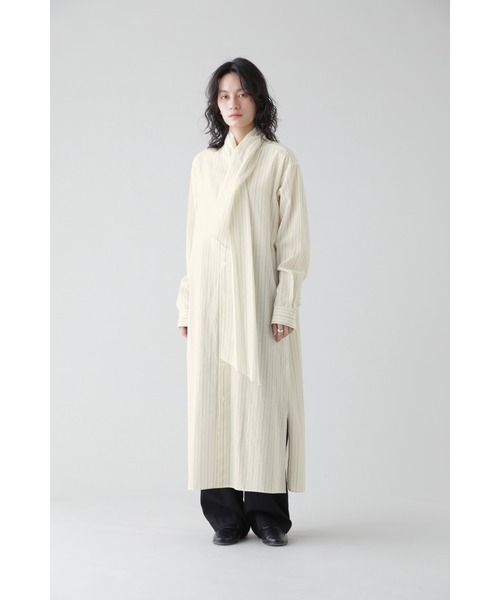 YLEVE(イレーヴ)の「YLEVE / CUPRA COTTON TENCEL LAWN SHIRTS DRESS(ワンピース・レディース・ブラック/ベージュ/ホワイト・1/2)」の7枚目の写真