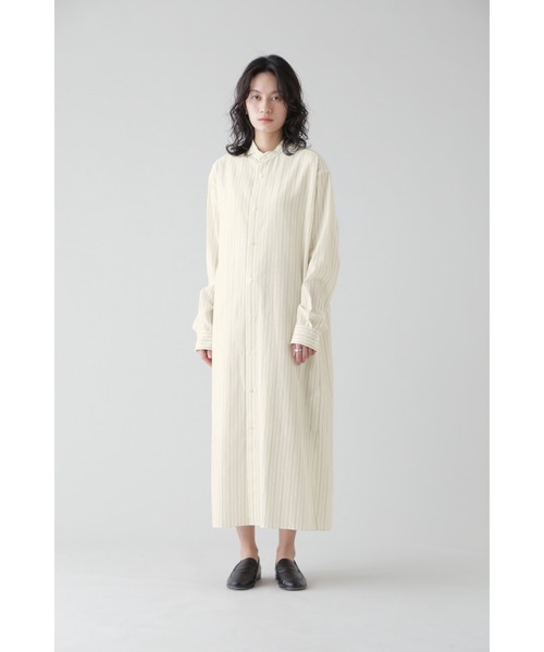 YLEVE(イレーヴ)の「YLEVE / CUPRA COTTON TENCEL LAWN SHIRTS DRESS(ワンピース・レディース・ブラック/ベージュ/ホワイト・1/2)」の8枚目の写真