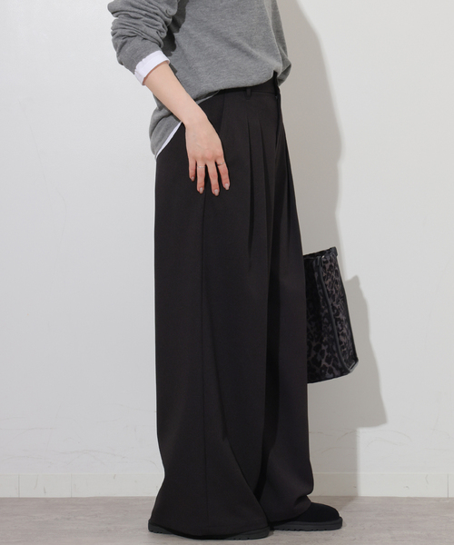 JOURNAL STANDARD relume（ジャーナルスタンダード　レリューム）の「ウォッシャブルサージストレッチタックパンツ（その他パンツ・レディース・ブラウン/チャコールグレー/ブラック・36/38）」の9枚目の写真