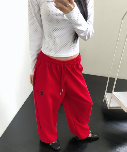 muahmuah（ムーアムーア）の「パッチポケットワイドバンディングパンツ[レッド]（スウェットパンツ・レディース・その他・FREE）」の11枚目の写真