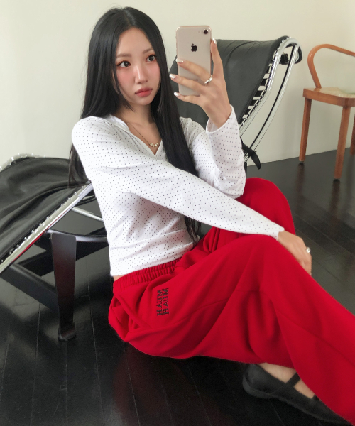 muahmuah（ムーアムーア）の「パッチポケットワイドバンディングパンツ[レッド]（スウェットパンツ・レディース・その他・FREE）」の14枚目の写真