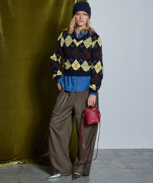 MAISON SPECIAL(メゾンスペシャル)の「【26WINTER PRE-ORDER】Drop-Stitch Argyle Knit/針抜きアーガイルニット(ニット/セーター・レディース・ダークグリーン/ネイビー/グレー・FREE)」の6枚目の写真