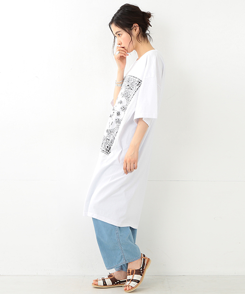 BEAMS BOY（ビームスボーイ）の「【予約】CHED / バンダナ パッチ Tシャツワンピース（ワンピース・レディース・ホワイト/ネイビー・ONE SIZE）」の3枚目の写真