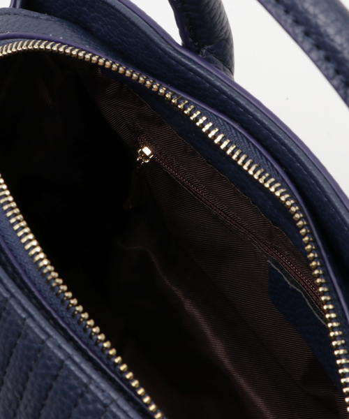 PLAIN CLOTHING（プレーンクロージング）の「ストライプキルティングハンドバッグ【PLAIN CLOTHING】（ハンドバッグ・レディース・ブラック/カーキ/レッド/キャメル/ネイビー/ダークグレー・FREE）」の14枚目の写真