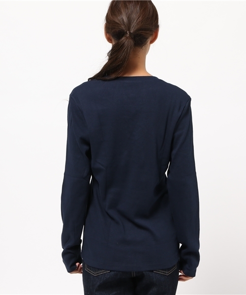 TOMMY HILFIGER(トミーヒルフィガー)の「ベーシックVネックロングスリーブカットソー(Tシャツ/カットソー・レディース・ネイビー/ブラック/ホワイト/グレー・MEDIUM/SMALL/LARGE)」の7枚目の写真