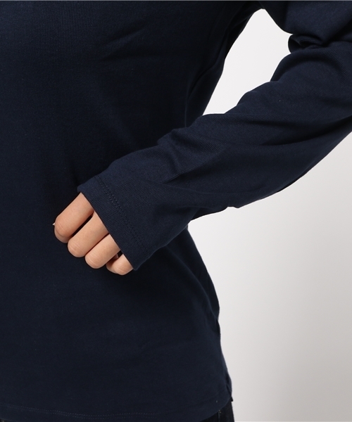 TOMMY HILFIGER(トミーヒルフィガー)の「ベーシックVネックロングスリーブカットソー(Tシャツ/カットソー・レディース・ネイビー/ブラック/ホワイト/グレー・MEDIUM/SMALL/LARGE)」の9枚目の写真
