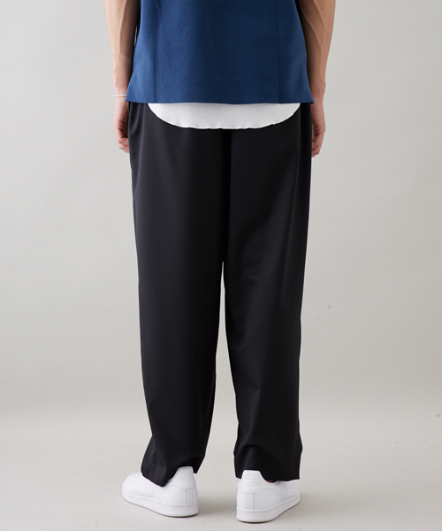 STUDIOUS(ステュディオス)の「ビエラウールワイドパンツ(スラックス・メンズ・ブラック/ネイビー/グレー・3/2/1)」の15枚目の写真