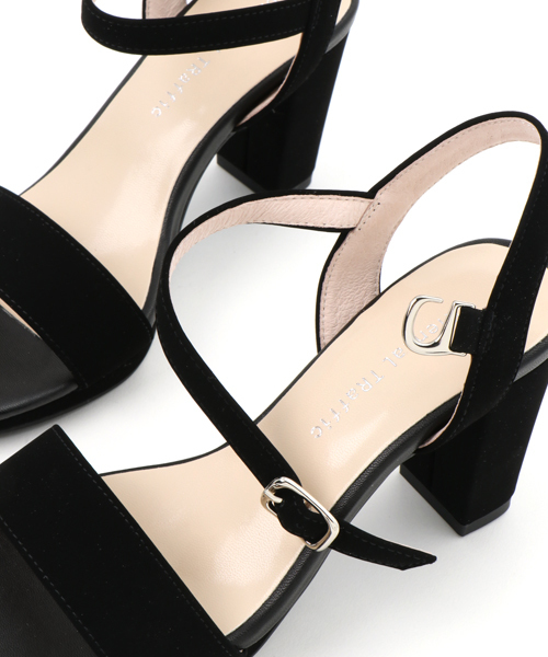 ORiental TRaffic(オリエンタルトラフィック)の「春夏新作★プラットフォームサンダル★7228(サンダル・レディース・ピンク/ブラック/ベージュ・S/L/M/LL)」の4枚目の写真