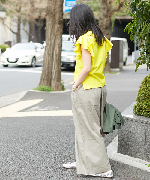 AMERICAN RAG CIE(アメリカンラグシー)の「AMERICAN RAG CIE フリルスリーブカットソー(Tシャツ/カットソー・レディース・ホワイト/パープル/イエロー/チャコールグレー・FREE)」の6枚目の写真