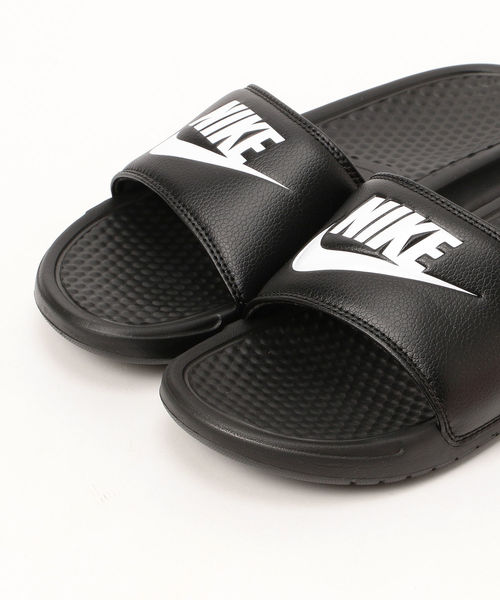 NIKE(ナイキ)の「NIKE / ベナッシ JDI(サンダル・メンズ・ネイビー/ブラック/ブラック系その他4/レッド/チャコールグレー/グレー・26.0cm/27.0cm/28.0cm/29.0cm)」の18枚目の写真
