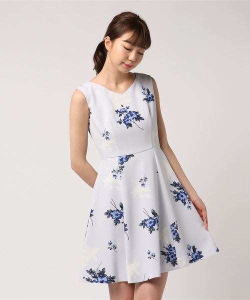 シャドウ花柄フィット&フレアワンピース シャドウ花柄フィット&フレアワンピース