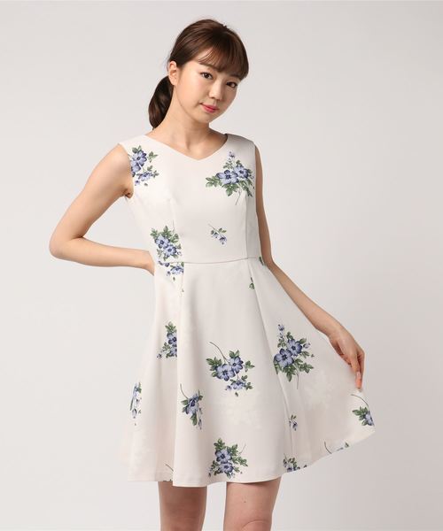シャドウ花柄フィット&フレアワンピース シャドウ花柄フィット&フレアワンピース