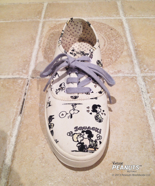 dazzlin(ダズリン)の「SNOOPY総柄スニーカー(スニーカー・レディース・オフホワイト/グレー/イエロー・SMALL/MEDIUM/LARGE)」の7枚目の写真