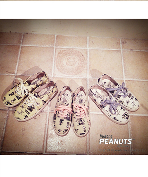 dazzlin(ダズリン)の「SNOOPY総柄スニーカー(スニーカー・レディース・オフホワイト/グレー/イエロー・SMALL/MEDIUM/LARGE)」の8枚目の写真