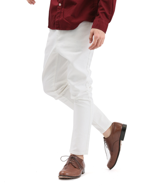 WEGO（ウィゴー）の「WEGO/テーパードカラーデニムパンツ（デニムパンツ・メンズ・ホワイト/ブラック/ネイビー・MEDIUM/SMALL/LARGE）」の2枚目の写真