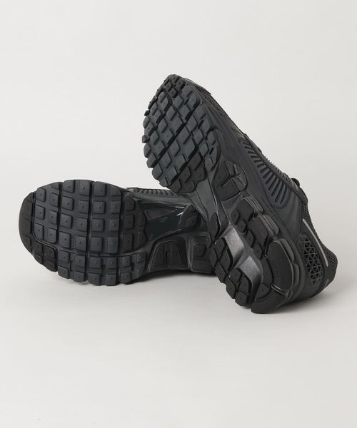 NIKE（ナイキ）の「NIKE / "ZOOM VOMERO 5 SP" スニーカー（スニーカー・メンズ・ライトグレー/ブラック・28/27.5/27/28.5/29/26.5）」の4枚目の写真