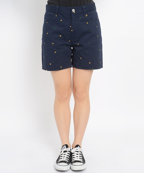 X-girl(エックスガール)の「STAR EMBROIDERY CHINO SHORTS(カーゴパンツ・レディース・ベージュ/レッド/ネイビー・1/0/2)」の6枚目の写真