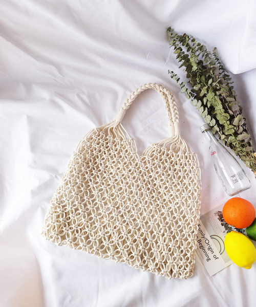 ABITOKYO（アビトーキョー）の「メッシュトートカゴバッグ（かごバッグ・レディース・ベージュ/アイボリー・FREE）」の6枚目の写真