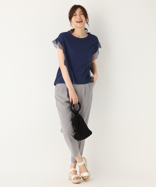 GLOBAL WORK（グローバルワーク）の「カタレースＴ半袖/836568（Tシャツ/カットソー・レディース・ブラック/ネイビー/オフホワイト/ベージュ系その他3・MEDIUM/LARGE）」の9枚目の写真