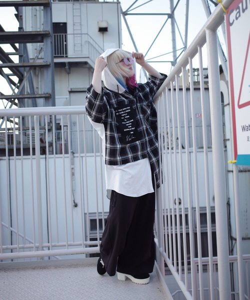 rovtski(ロフトスキー)の「【ビッグシルエット】JERZY CHECK MIX MIX HOOD SHIRT/オーバーサイズ ジャージ チェックミックス フードシャツ(シャツ/ブラウス・レディース・ホワイト×ブラック/ホワイト系その他/ホワイト×イエロー・FREE)」の22枚目の写真