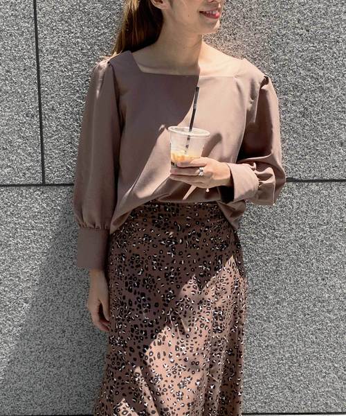 KOBE LETTUCE（コウベレタス）の「3タイプブラウス【セットアップOK】（シャツ/ブラウス・レディース・モカ/ライトカーキ/ホワイト系その他/ブラウン系その他/グリーン系その他/オレンジ系その他/グリーン系その他2/ダークオレンジ/オレンジ系その他2/ホワイト系その他2/ホワイト系その他3/ブラウン系その他2/ブラウン系その他3/ブラウン系その他4/ブラウン系その他5/ホワイト系その他4/ブラウン系その他6/ブラウン系その他7/レッド系その他3/グリーン系その他5/ボルドー/カーキ/グリーン系その他4/レッド系その他2/レッド系その他/グリーン系その他3/ネイビー/ピンク系その他2/ホワイト系その他5/ピンク系その他3/ベージュ系その他/ピンク系その他4/ブルー系その他2/オフホワイト/ピンク系その他/ベージュ・2/1/3/4/6/5）」の10枚目の写真