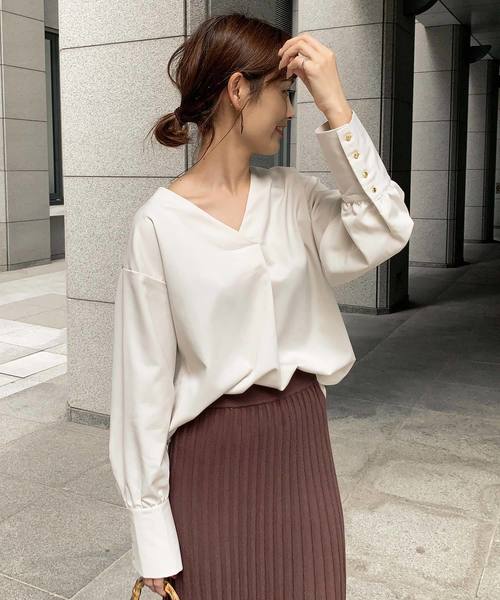 KOBE LETTUCE（コウベレタス）の「3タイプブラウス【セットアップOK】（シャツ/ブラウス・レディース・モカ/ライトカーキ/ホワイト系その他/ブラウン系その他/グリーン系その他/オレンジ系その他/グリーン系その他2/ダークオレンジ/オレンジ系その他2/ホワイト系その他2/ホワイト系その他3/ブラウン系その他2/ブラウン系その他3/ブラウン系その他4/ブラウン系その他5/ホワイト系その他4/ブラウン系その他6/ブラウン系その他7/レッド系その他3/グリーン系その他5/ボルドー/カーキ/グリーン系その他4/レッド系その他2/レッド系その他/グリーン系その他3/ネイビー/ピンク系その他2/ホワイト系その他5/ピンク系その他3/ベージュ系その他/ピンク系その他4/ブルー系その他2/オフホワイト/ピンク系その他/ベージュ・2/1/3/4/6/5）」の7枚目の写真