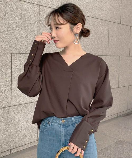 KOBE LETTUCE（コウベレタス）の「3タイプブラウス【セットアップOK】（シャツ/ブラウス・レディース・モカ/ライトカーキ/ホワイト系その他/ブラウン系その他/グリーン系その他/オレンジ系その他/グリーン系その他2/ダークオレンジ/オレンジ系その他2/ホワイト系その他2/ホワイト系その他3/ブラウン系その他2/ブラウン系その他3/ブラウン系その他4/ブラウン系その他5/ホワイト系その他4/ブラウン系その他6/ブラウン系その他7/レッド系その他3/グリーン系その他5/ボルドー/カーキ/グリーン系その他4/レッド系その他2/レッド系その他/グリーン系その他3/ネイビー/ピンク系その他2/ホワイト系その他5/ピンク系その他3/ベージュ系その他/ピンク系その他4/ブルー系その他2/オフホワイト/ピンク系その他/ベージュ・2/1/3/4/6/5）」の16枚目の写真