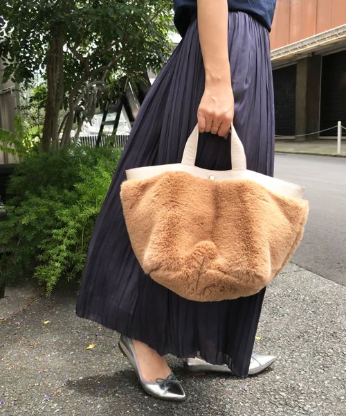 Perle Peche(ペルルペッシュ)の「レザー×異素材トートバッグ(トートバッグ)」|ベージュ