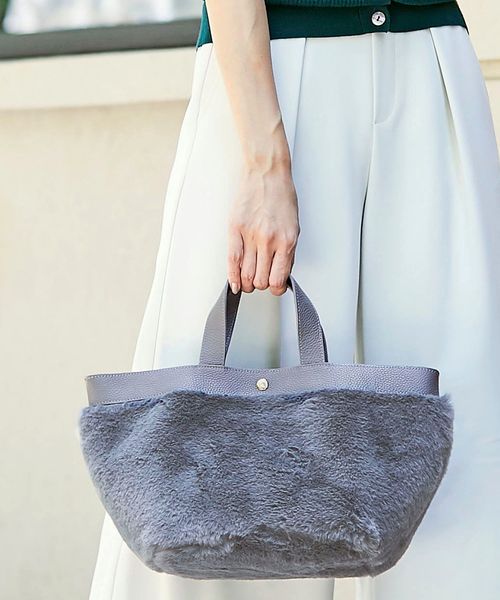 Perle Peche(ペルルペッシュ)の「レザー×異素材トートバッグ(トートバッグ)」|グレー