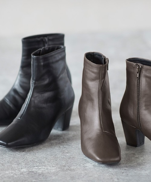 Pierrot（ピエロ）の「スクエアトゥブーツ（ブーツ・レディース・ブラック系その他2/ブラウン/ブラック系その他・LL/L/S/M）」の7枚目の写真