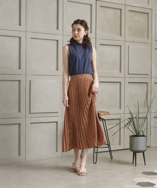 VIVIAN（ヴィヴィアン）の「スクエアトゥダブルストラップミュールサンダル（サンダル・レディース・Royal/D/ブラック×グリーン/E/パイソン・SS/S/M/L/LL）」の18枚目の写真