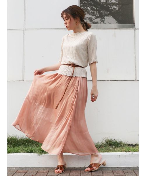 dazzlin（ダズリン）の「ミラーリングプリーツマキシスカート（スカート・レディース・ベージュ/オレンジ/ブルー・FREE）」の8枚目の写真