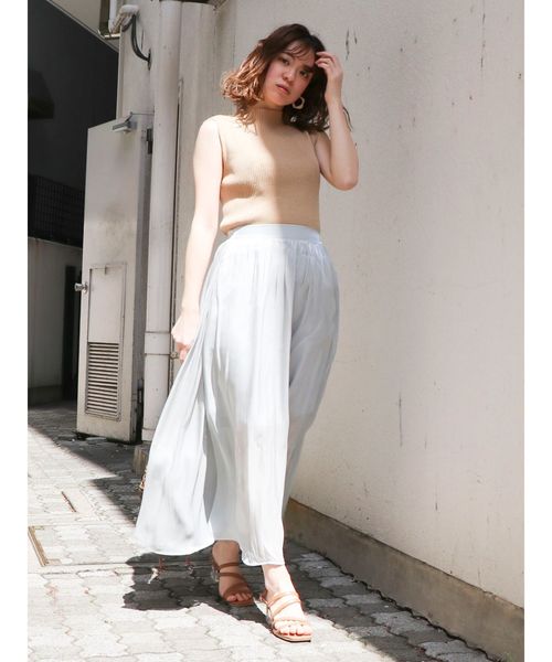 dazzlin（ダズリン）の「ミラーリングプリーツマキシスカート（スカート・レディース・ベージュ/オレンジ/ブルー・FREE）」の10枚目の写真