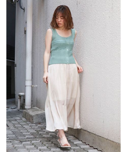 dazzlin（ダズリン）の「ミラーリングプリーツマキシスカート（スカート・レディース・ベージュ/オレンジ/ブルー・FREE）」の5枚目の写真