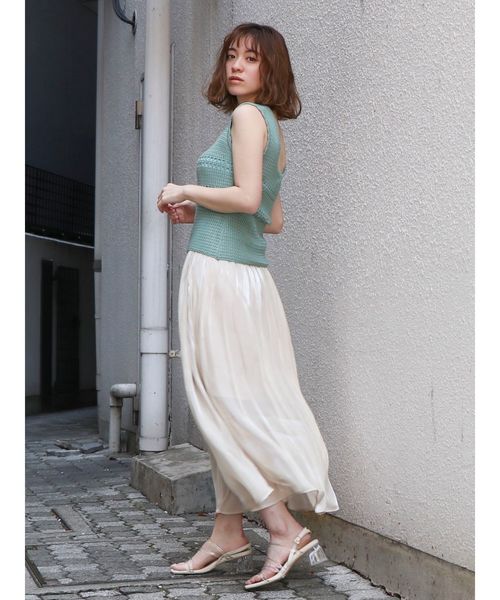 dazzlin（ダズリン）の「ミラーリングプリーツマキシスカート（スカート・レディース・ベージュ/オレンジ/ブルー・FREE）」の9枚目の写真