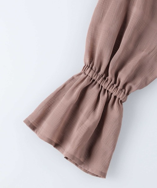 HONEYSUCKLE ROSE（ハニーサックルローズ）の「【HONEYSUCKLE ROSE】２ＷＡＹペプラム袖ブラウス（シャツ/ブラウス・レディース・ライトベージュ/ピンク・M/L）」の4枚目の写真