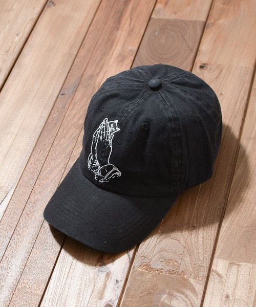 RIPNDIP（リップンディップ）の「【69】【it】【RIPNDIP】Praying 
