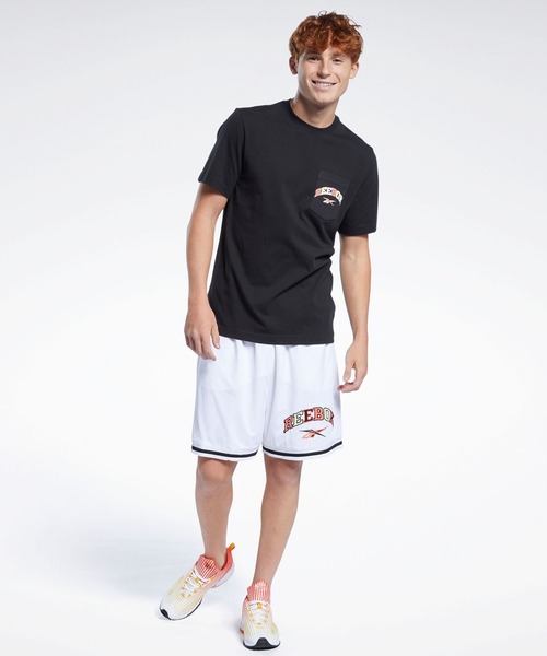 Reebok(リーボック)の「クラシックス バスケットボール ポケットTシャツ / Classics Basketball Pocket T-Shirt(Tシャツ/カットソー・メンズ・ブラック/ホワイト・SMALL/MEDIUM/LARGE/XXX-LARGE/X-SMALL/X-LARGE/XX-LARGE)」の11枚目の写真