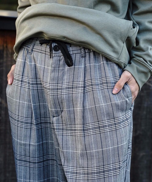 Blue Standard (ブルースタンダード)の「【BLUE STANDARD】チェックパンツ ワイドパンツ ウエストゴム/イージーパンツ仕様(その他パンツ・メンズ・ベージュ/ネイビー/グレー・MEDIUM/LARGE/X-LARGE)」の17枚目の写真