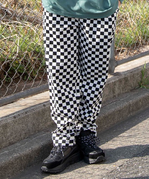 WEGO（ウィゴー）の「WEGO/シェフパンツ（チノパンツ・メンズ・ホワイト/ブラック/ダークグリーン/ベージュ/その他1/その他2/その他3/その他4/ライトパープル/ブルー/レッド/イエロー/パープル/グリーン系その他/その他5/ダークオレンジ/ワイン/ブルー系その他/その他6/その他7/グリーン/オレンジ/ピンク/グリーン系その他2/グレー系その他2・SMALL/MEDIUM/LARGE）」の22枚目の写真