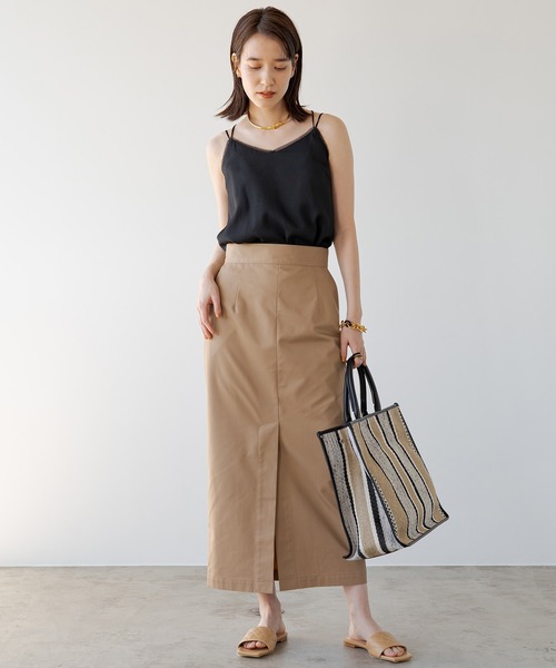 LOUNGEDRESS（ラウンジドレス）の「キャミソールブラウス（キャミソール・レディース・ブラック/ベージュ・FREE）」の17枚目の写真