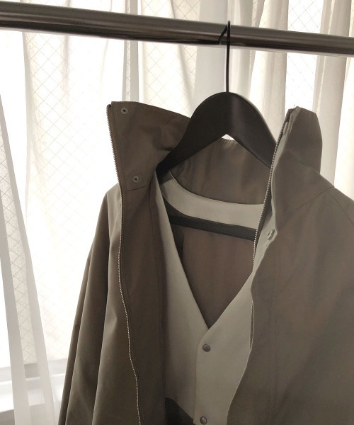 marjour（マージュール）の「3WAY MAXI TRENCH（トレンチコート・レディース・ベージュ・M）」の2枚目の写真