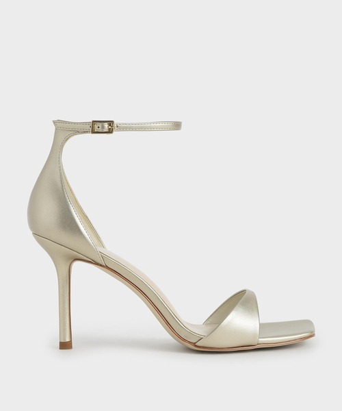 CHARLES & KEITH(チャールズ & キース)の「アンクルストラップ ヒールドサンダル / Ankle Strap Heeled Sandals(サンダル・レディース・ブラック/ホワイト/ゴールド・22.5cm/23cm/23.5cm/24.5cm/25cm/25.5cm/22cm)」の3枚目の写真