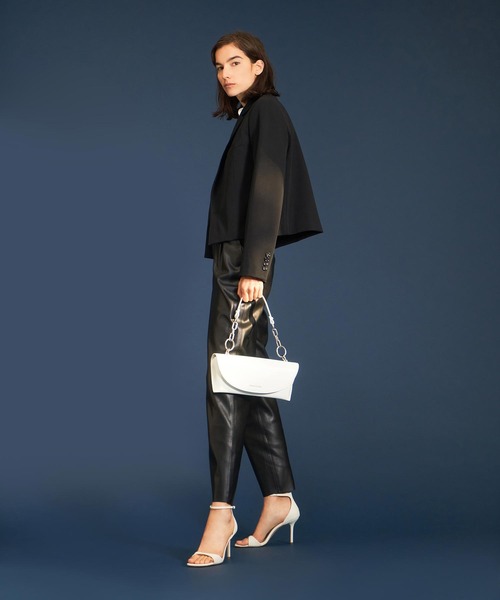 CHARLES & KEITH(チャールズ & キース)の「アンクルストラップ ヒールドサンダル / Ankle Strap Heeled Sandals(サンダル・レディース・ブラック/ホワイト/ゴールド・22.5cm/23cm/23.5cm/24.5cm/25cm/25.5cm/22cm)」の8枚目の写真