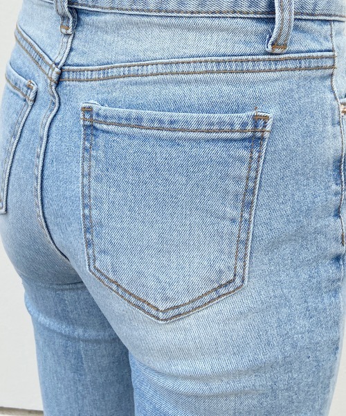 esutoreja（エストレジャ）の「スリムバギーデニム（デニムパンツ・レディース・ブルー・S/M）」の3枚目の写真