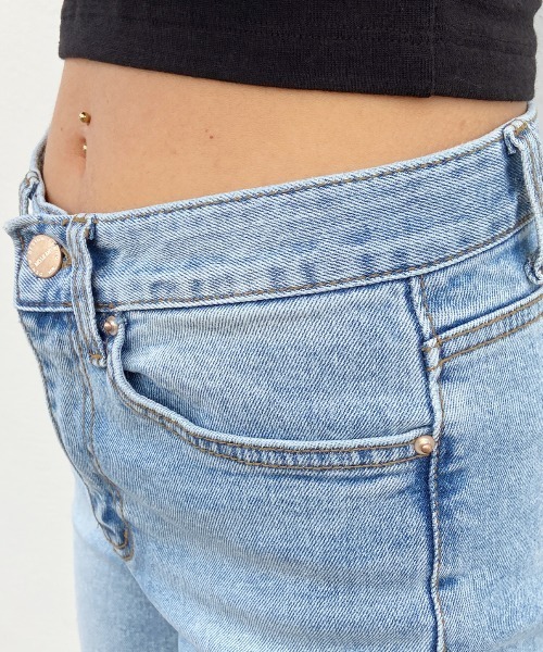 esutoreja（エストレジャ）の「スリムバギーデニム（デニムパンツ・レディース・ブルー・S/M）」の5枚目の写真
