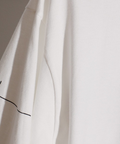 JANESMITH（ジェーンスミス）の「JANESMITH ジェーンスミス / CADILLAC PLYMOUTH SHORT SLEEVE T-SHIRT アーティストコラボプリントビッグシルエットTシャツ ユニセックス / 21WCT-#867S-CL（Tシャツ/カットソー・レディース・ブラック/ホワイト・SMALL/MEDIUM/X-LARGE/LARGE）」の7枚目の写真