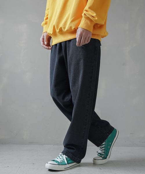 SPINNS(スピンズ)の「デニムワイドシルエットビストロシェフパンツ(デニムパンツ・メンズ・ネイビー/サックスブルー/ブルー/ブラック・M/L)」の2枚目の写真