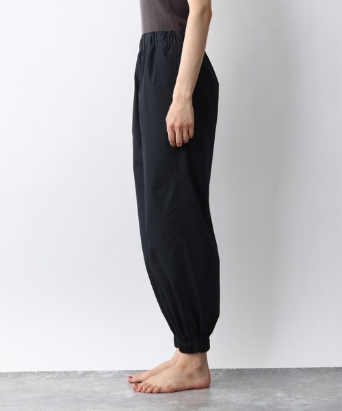 e/rm（イーアールエム）の「【e/rm】Cジョガーイージーパンツ　949651（その他パンツ・レディース・ネイビー/オフホワイト・FREE）」の5枚目の写真